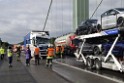 Schwerer LKW VU PKlemm A 4 Rich Olpe auf der Rodenkirchener Bruecke P034